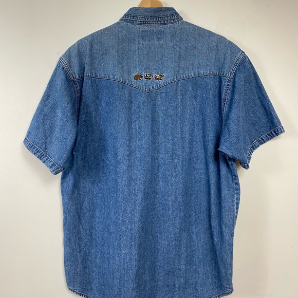 Embroidered Denim Shortsleeve Button Up - Picture 2 of 5